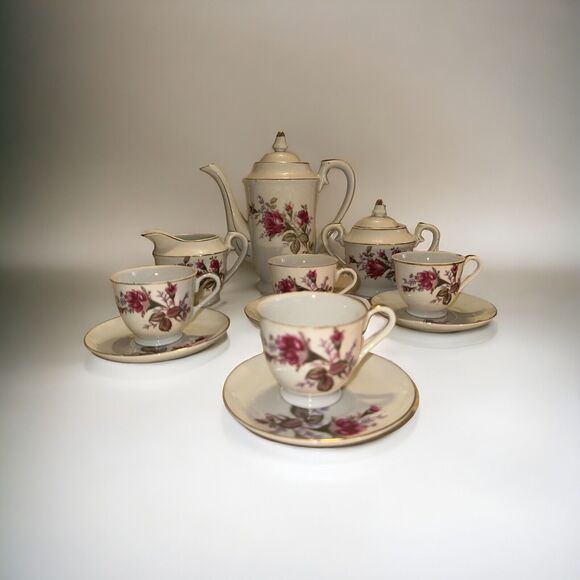 Betson’s Japan Tea Set W/ Sugar, Creamer, 4 Cups Rose Pattern Gold Trim Vintage - Picture 2 of 3